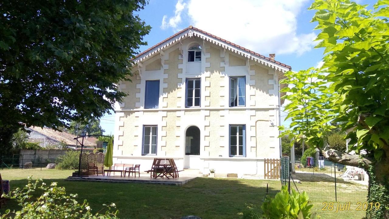 Montendre Montplaisir Bed & Breakfast エクステリア 写真
