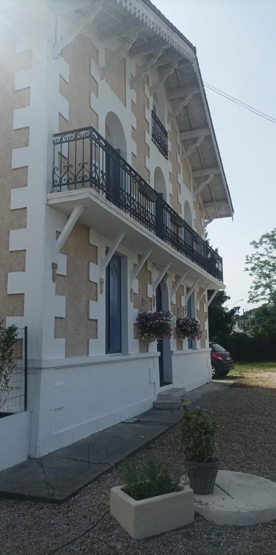 Montendre Montplaisir Bed & Breakfast エクステリア 写真