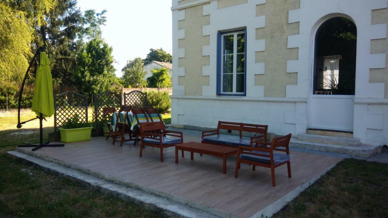 Montendre Montplaisir Bed & Breakfast エクステリア 写真